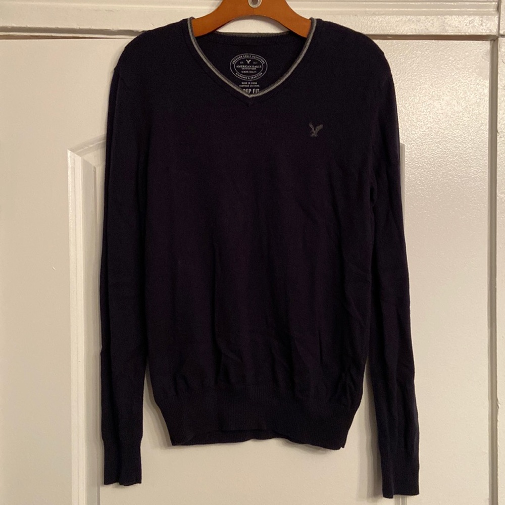 American Eagle Long Sleeve V-Neck Prep Sweater